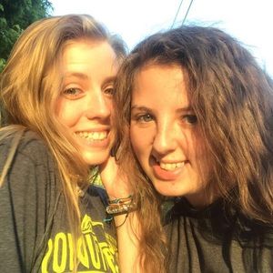 Meet your Posher, Caroline